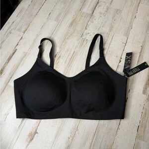 Victoria's Secret Black Seamless Wireless Bra